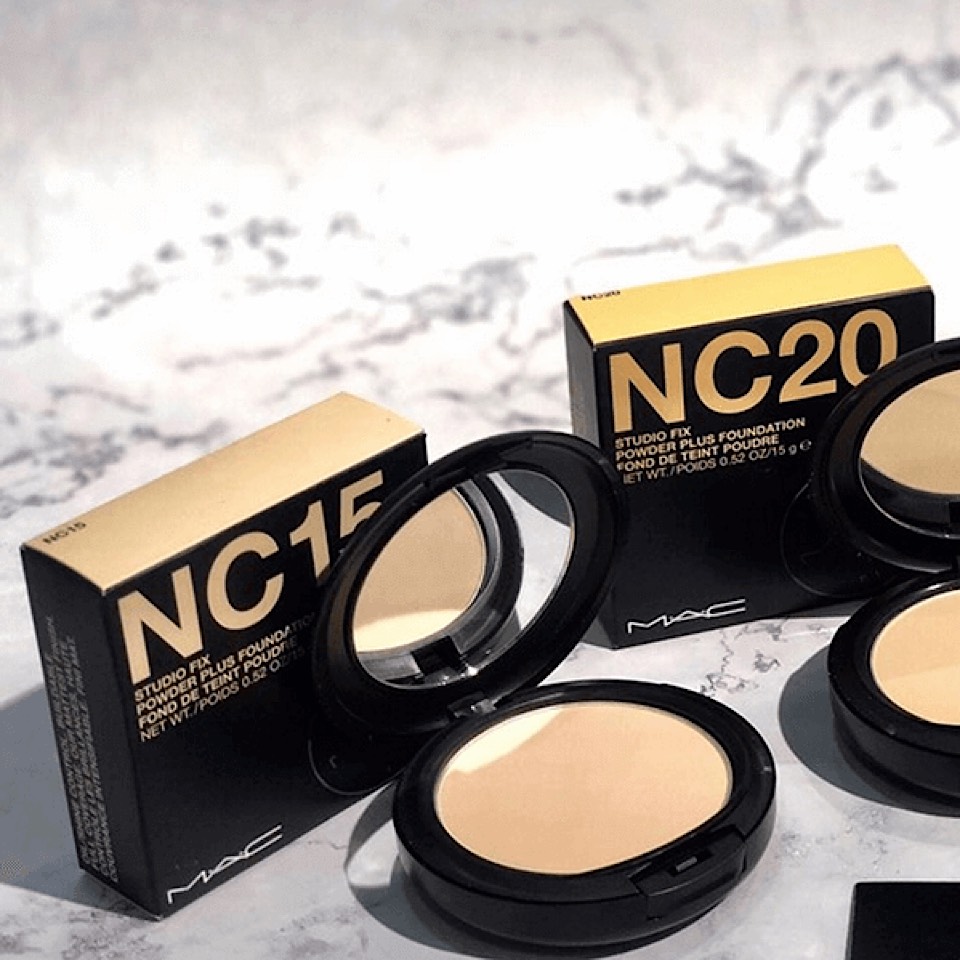 PHẤN PHỦ MAC STUDIO FIX POWDER PLUS FOUNDATION NC15